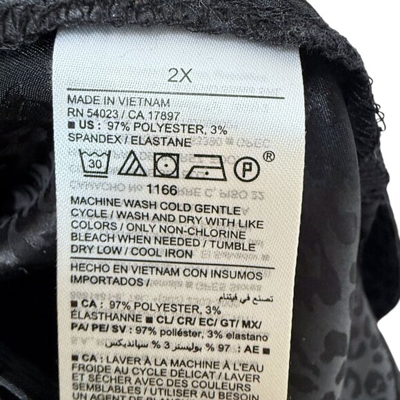 OLD NAVY Blouse Plus Size 2X Black Satin Leopard Long Sleeve Buttonup Shirt NWOT - Picture 11 of 11